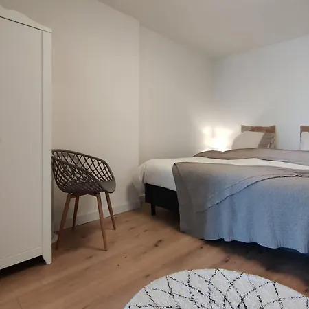 Cosy Tiny House In *