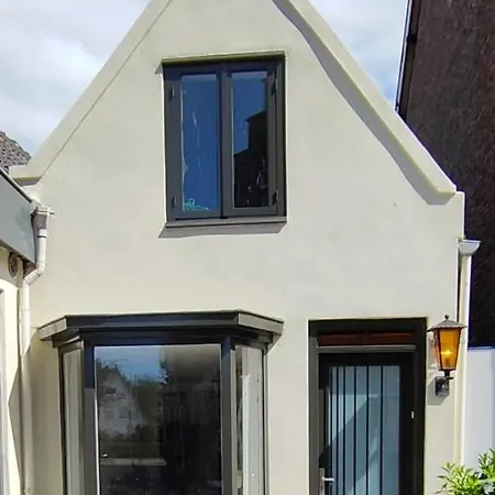 Cosy Tiny House In Bollenstreek Vlakbij Het Apartment Lisse