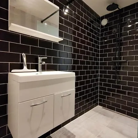Cosy Tiny House In شقة *